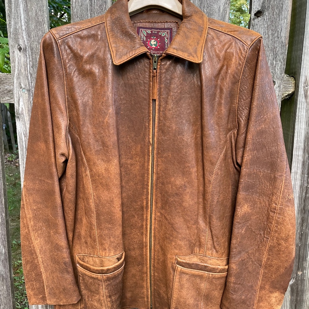 The Territory Ahead Vintage Distressed Leather Jacket EUC